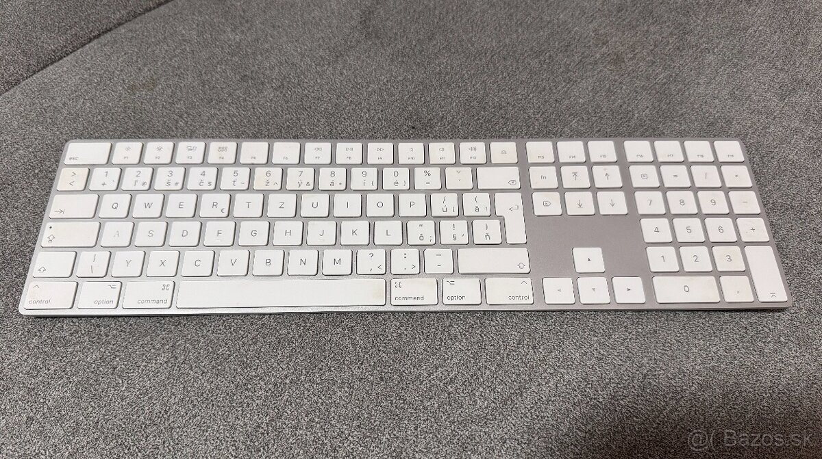 Apple Magic Keyboard Numericka (Bluetooth)