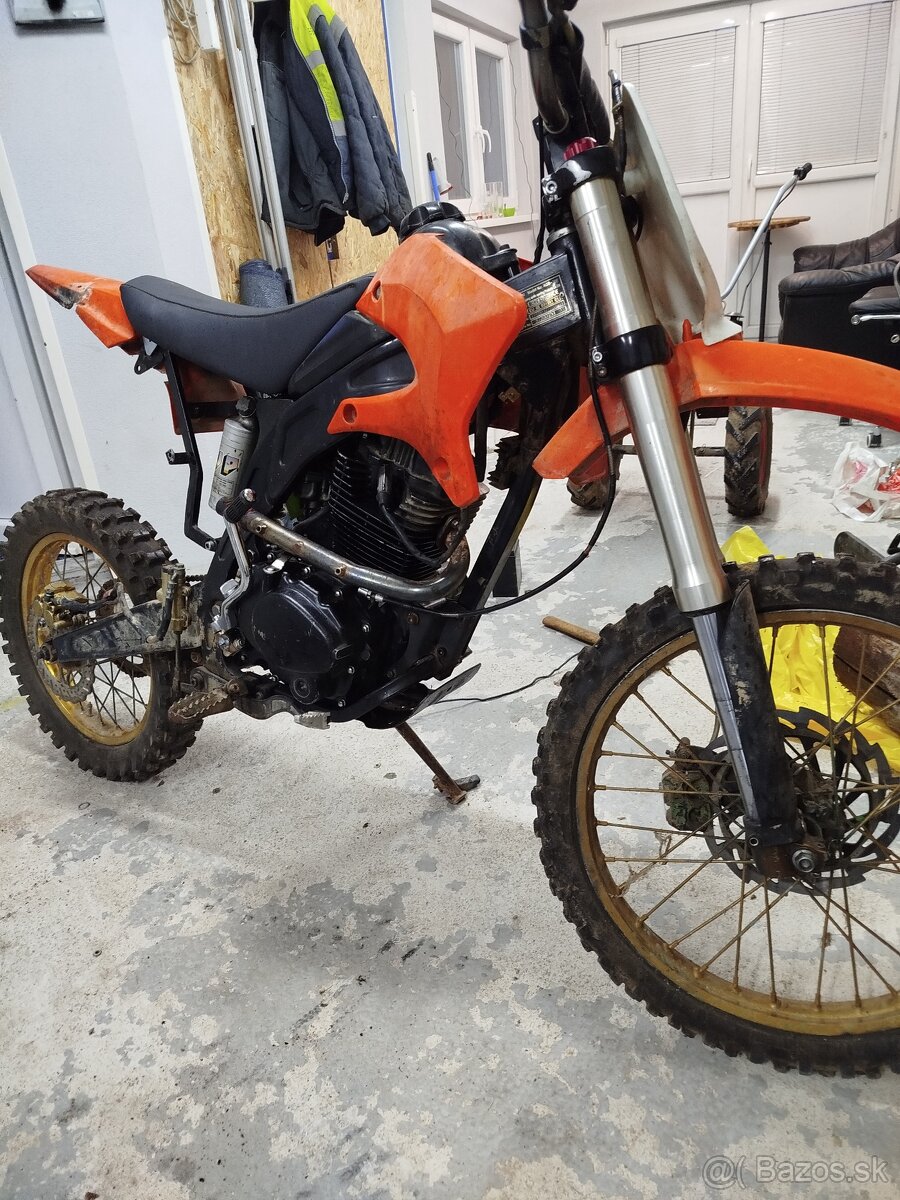 Dirtbike 250 xmotos