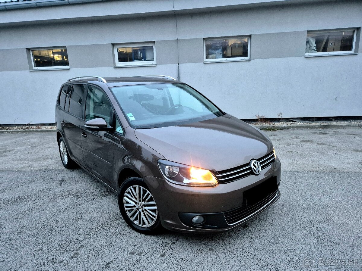 Volkswagen Touran 2.0 TDI 7 miest Automat