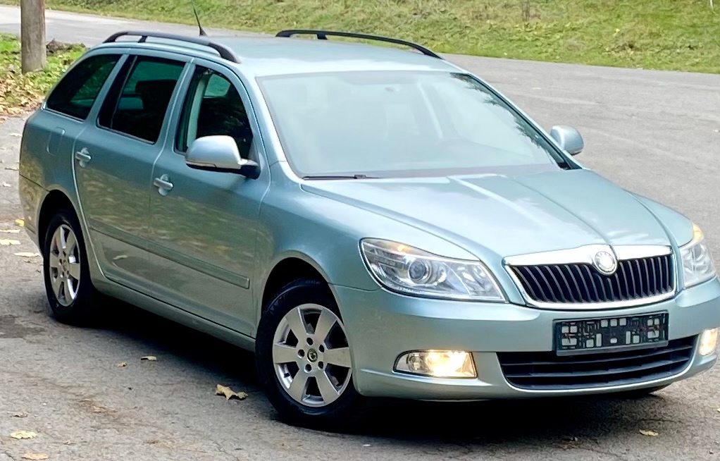 Škoda Octavia 1.6 TDI 77KW COMBI ELEGANCE