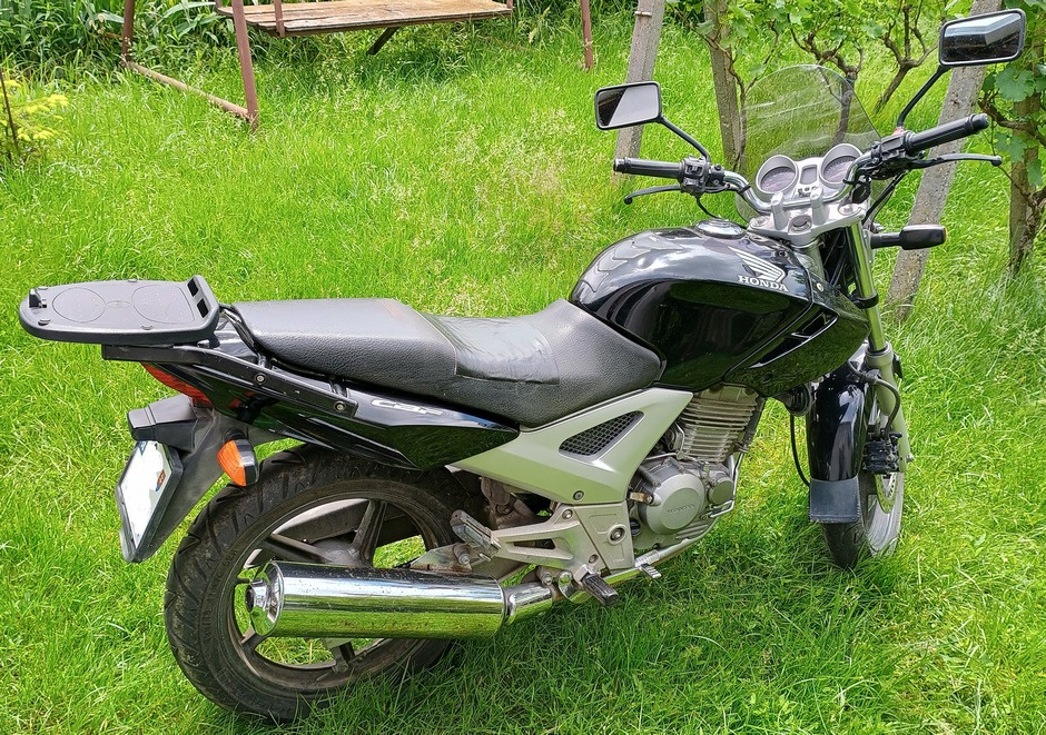 Predám Hondu CBF250