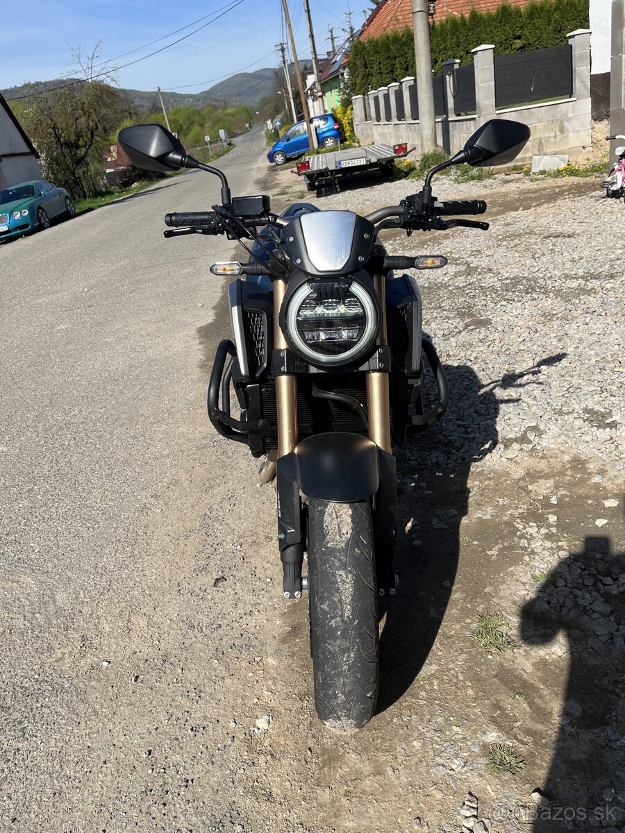 Honda cb650r