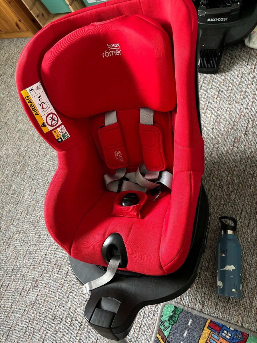 Britax Romer dualfix isize