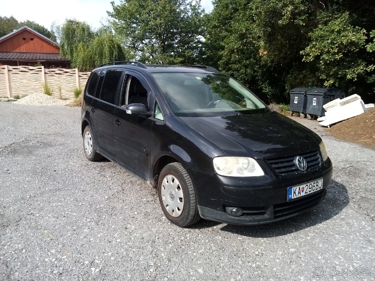 Volkswagen touran