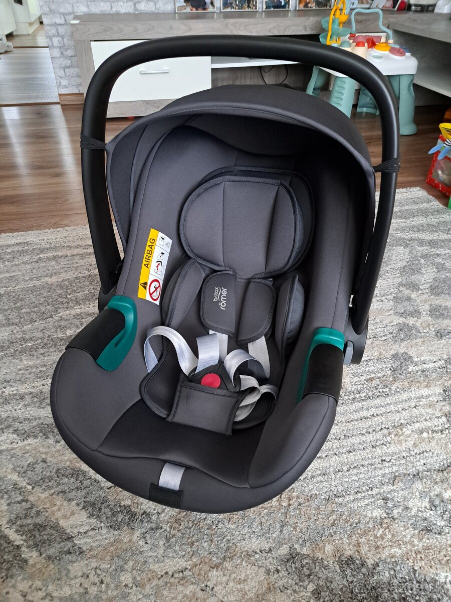 vajicko Britax Romer