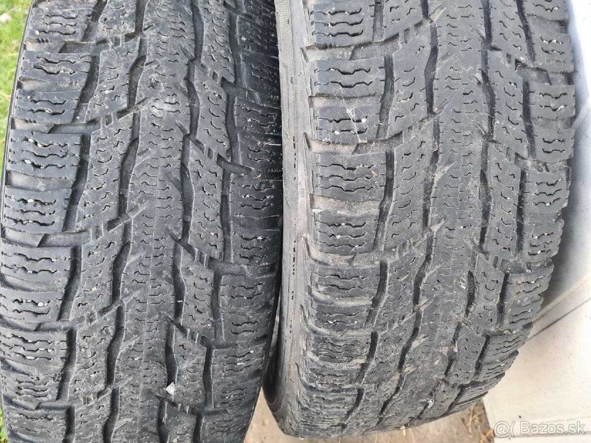 Pneumatiky 215/75r16c