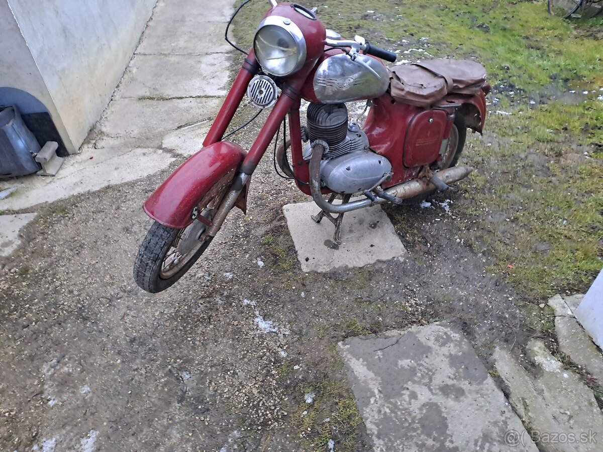 Jawa 250