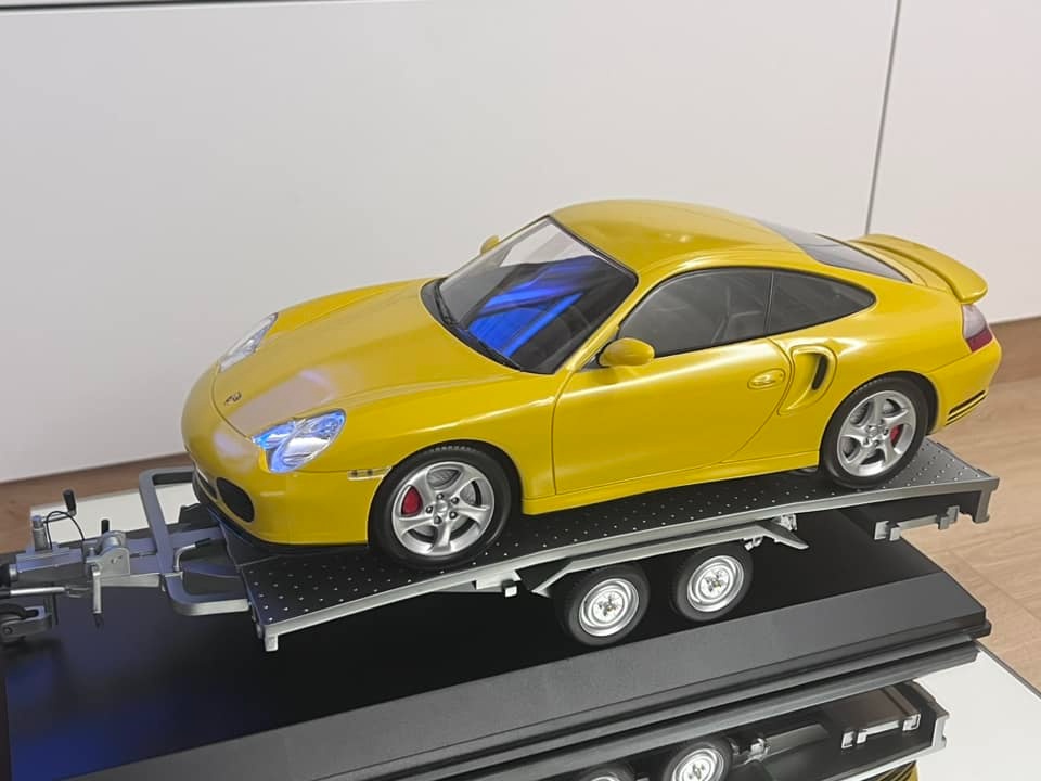 1:12 PORSCHE 911 Carrera - CARSON