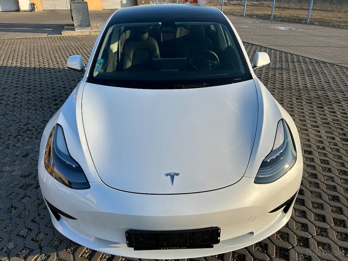 2022 TESLA Model 3 - Standard Range 60kW LFP