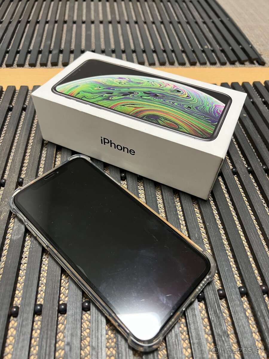 Predám iPhone XS 64GB Space Gray