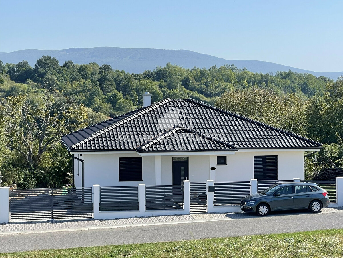 4 izbový tehlový bungalov v Beladiciach