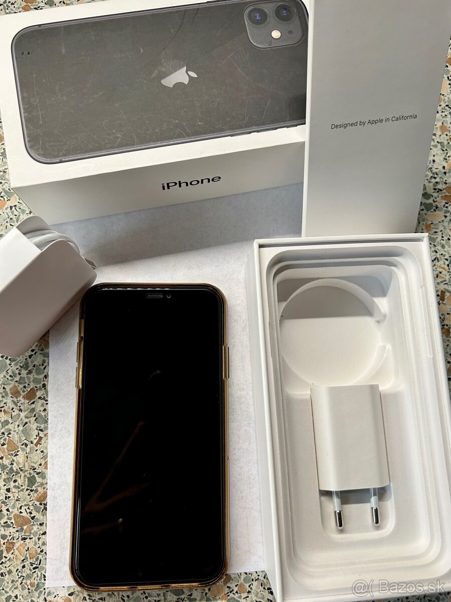 Iphone 11 64 gb čierny - top stav