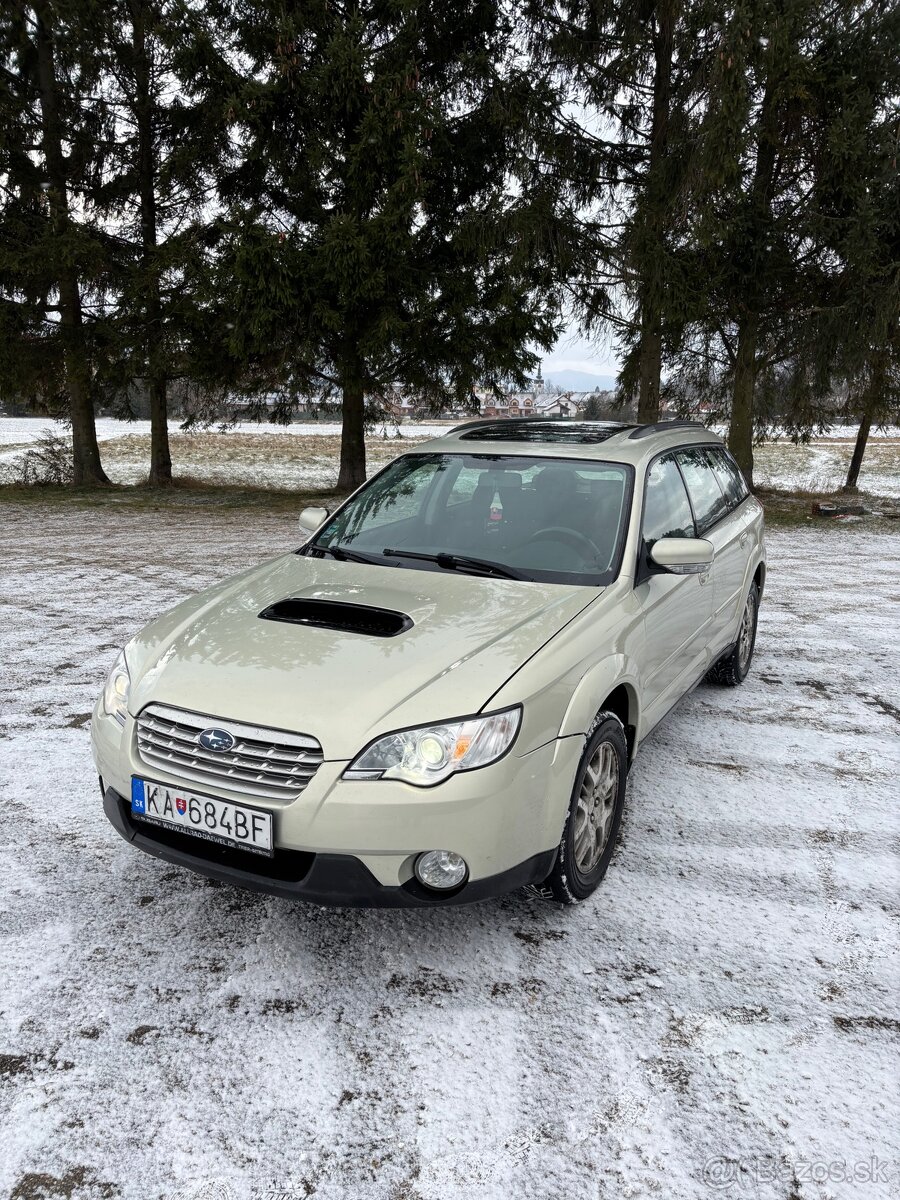 Subaru outback 2.5i