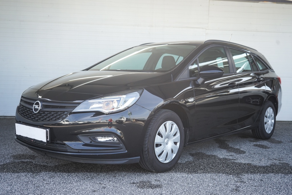 3-Opel Astra Sports Tourer, 2017, benzín, 1.4i, 74kw