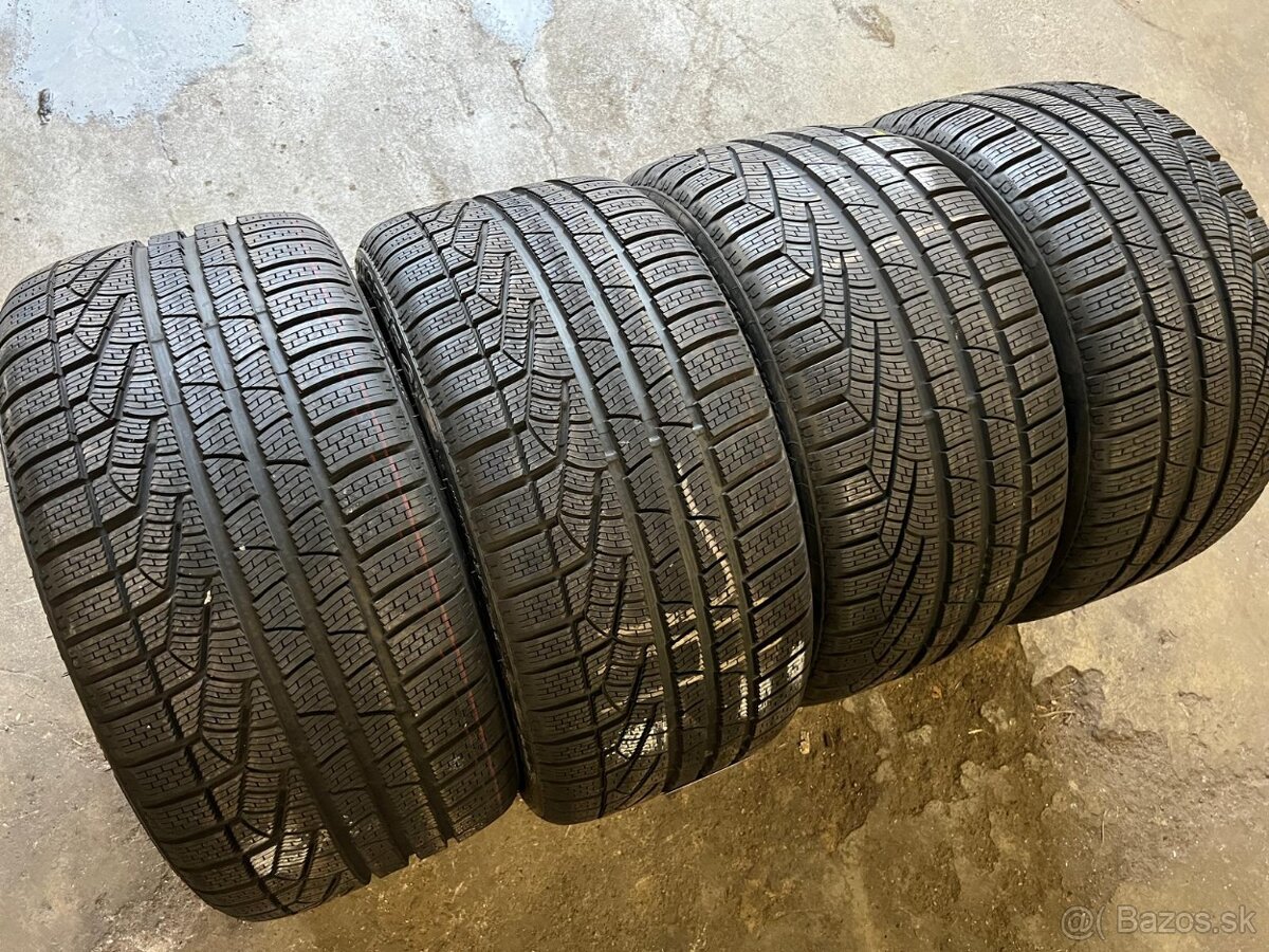 Zimne Pneu Pirelli 275/35 R19 285/30 R20 Dvojrozmer