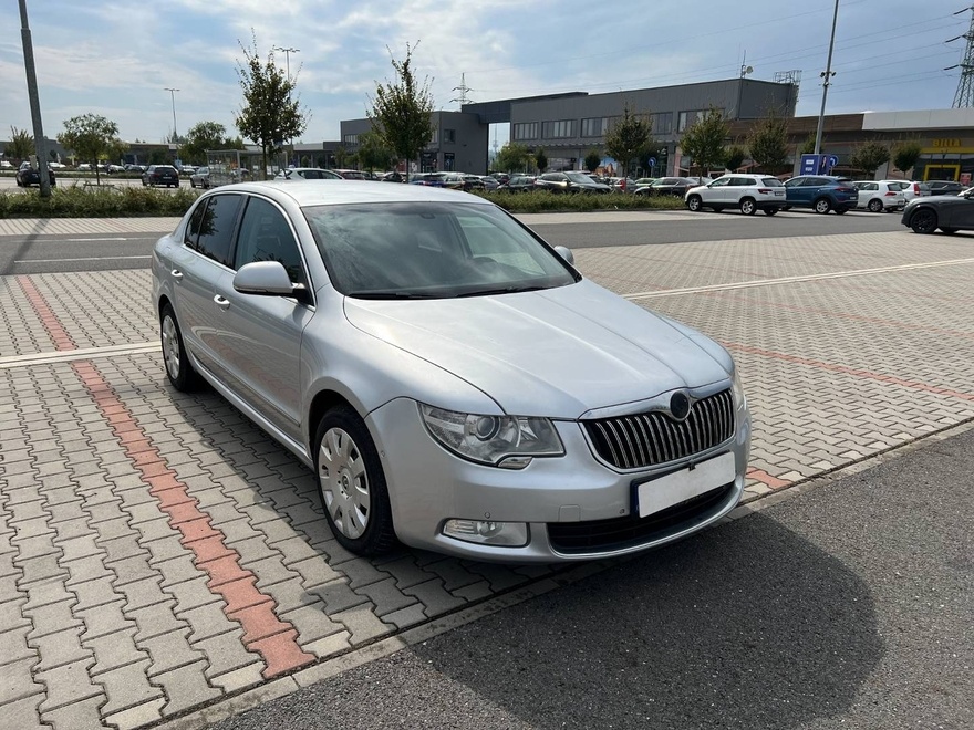 Škoda Superb II 2.0 TDi 125kw DSG kůže