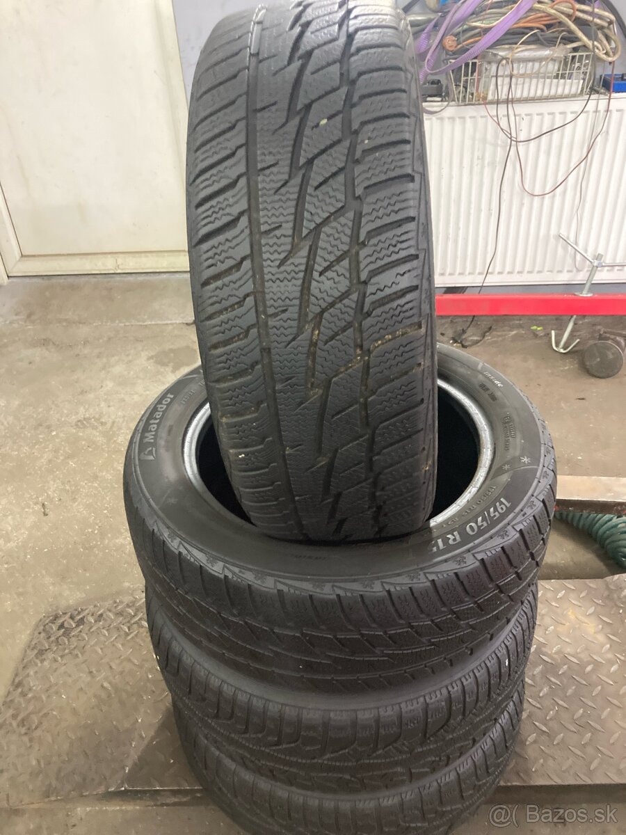 Zimné pneu 195/50R15 viem aj prezuť