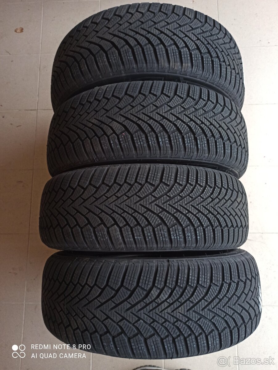 zimne pneu 215/60 R16