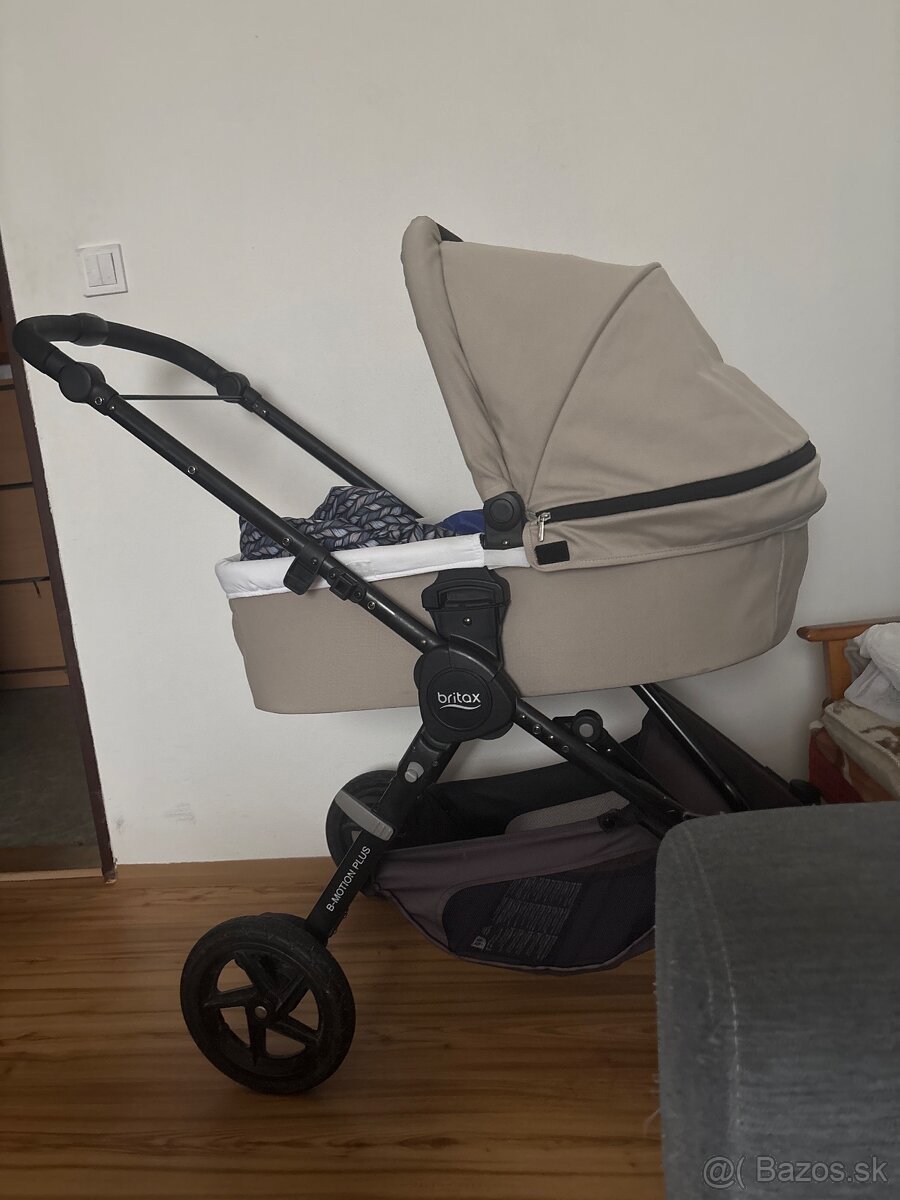 Kočiar Britax ISOFIX 3 kombinačný