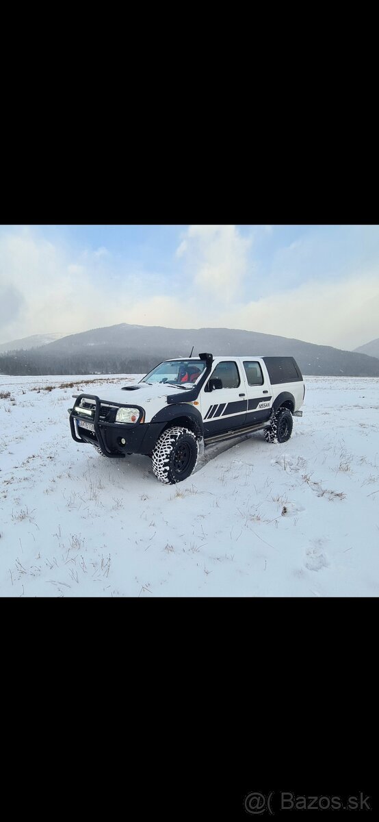 Nissan navara d22