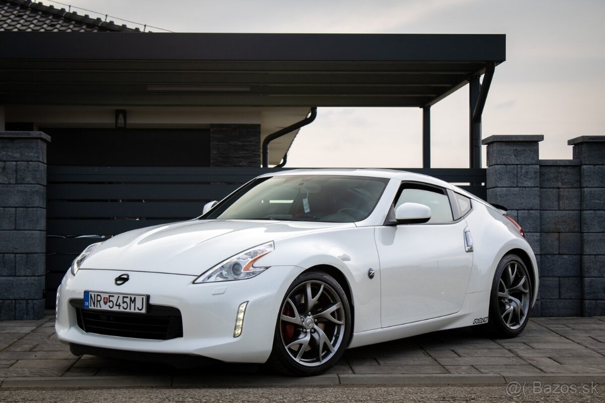 Nissan 370 Z 3.7 V6 Coupe Platinum A/T