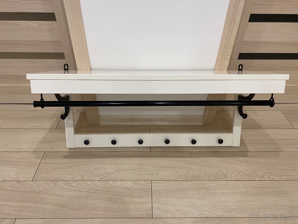 Vešiak Ikea Hemnes