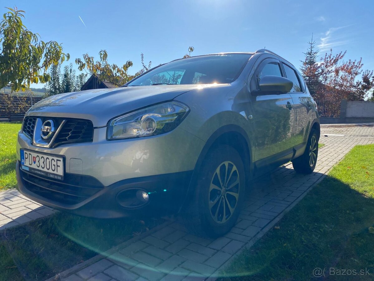 Nissan Qashqai 1.6i