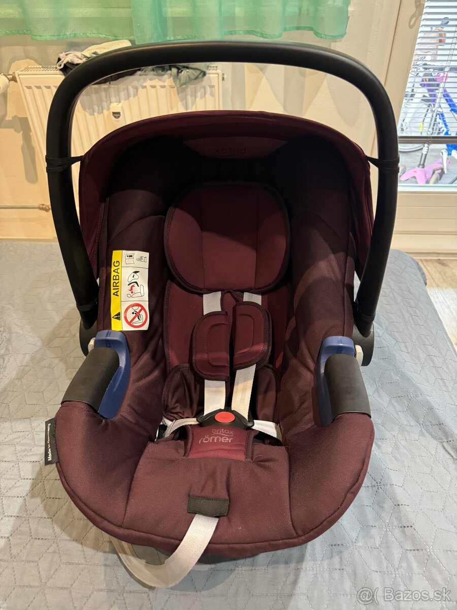 Vajicko Romer Britax vratane Isofix zakladne