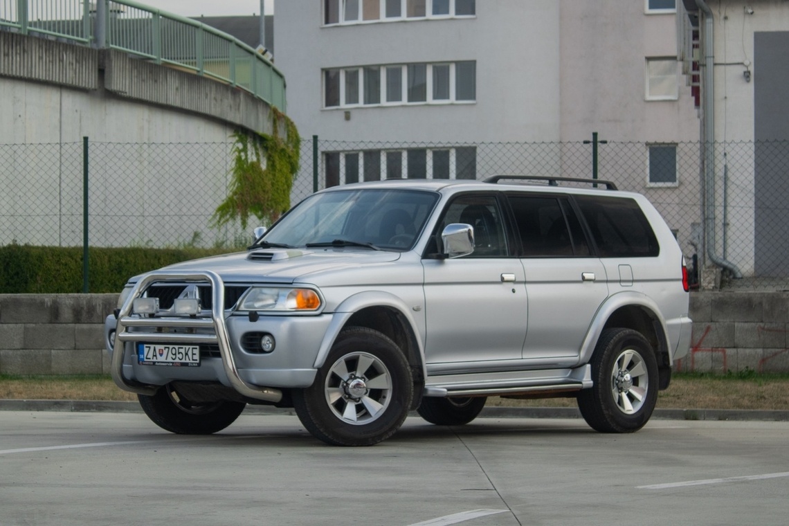 Mitsubishi Pajero Sport