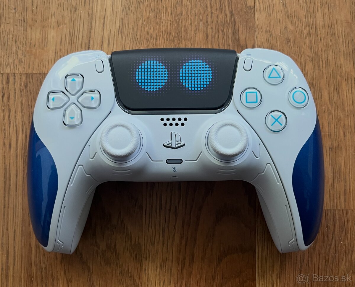 Dualsense Astro Bot