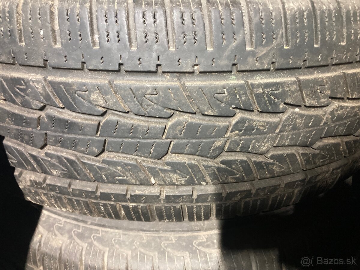 255/70R16