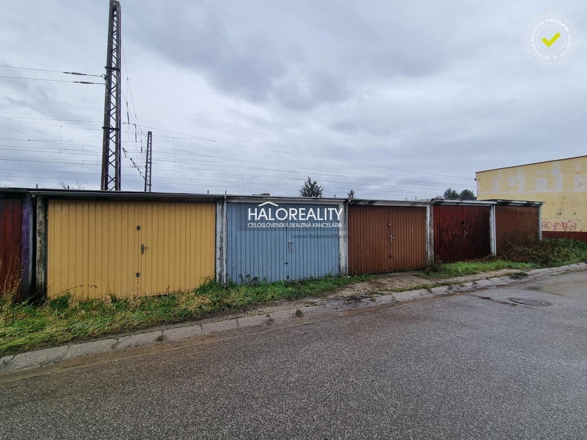 HALO reality - Predaj, garáž Bratislava Nové Mesto, Jurská -