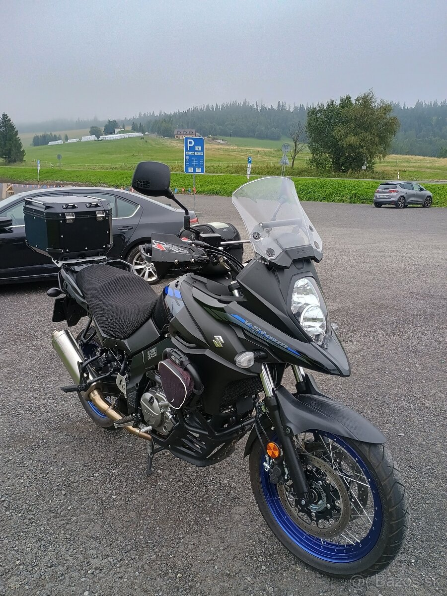 Suzuki DL650 V-strom XT 2022