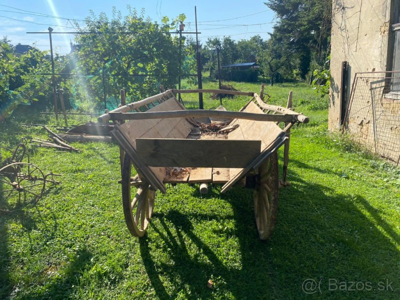 Žebřiňák a velká mlátička+ secí stroj, Pluh