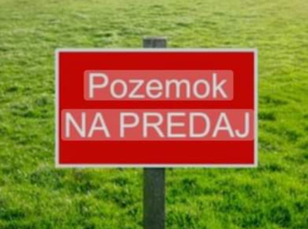 Na predaj pozemky v obci Báb