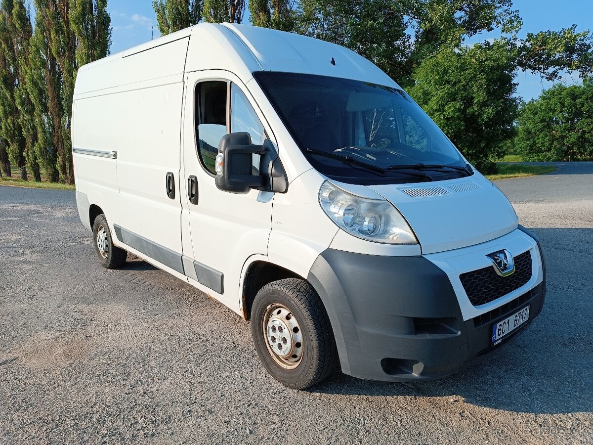 Peugeot Boxer 2,2HDi Klima, L3H2 2012