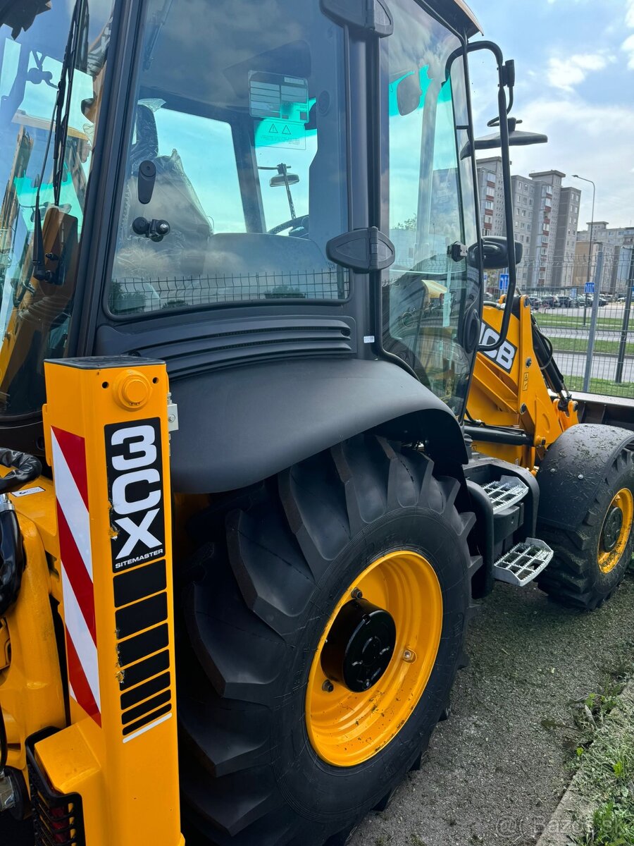 Jcb 3cx /2024 , 0 hodin traktor bager