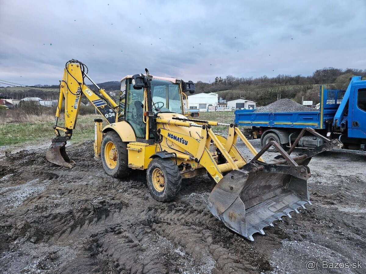 Komatsu wb93r TP a ŠPZ