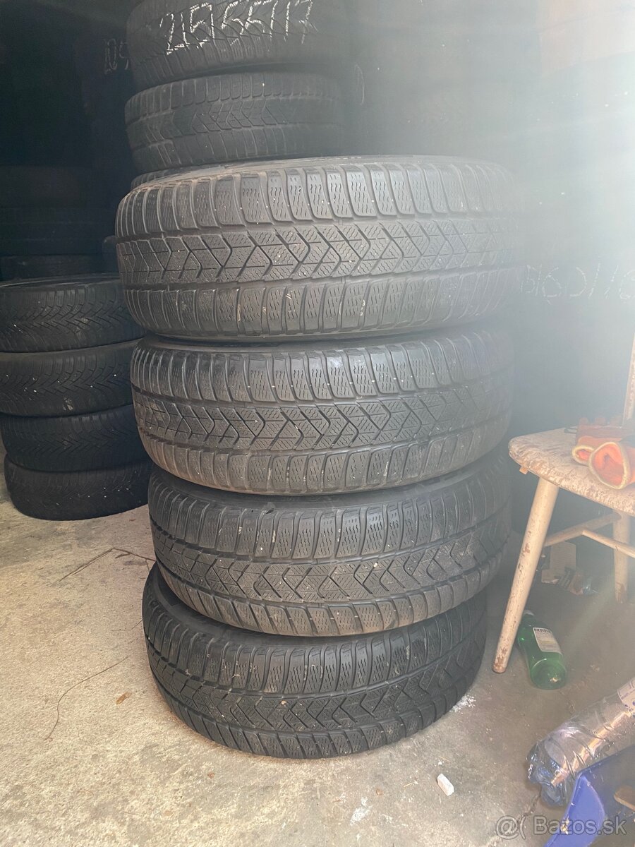 225/55 r17 Pirelli