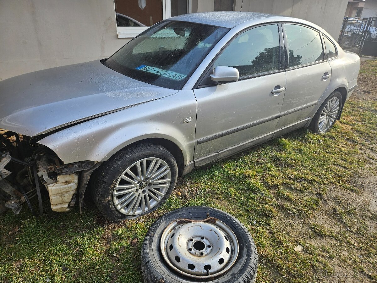 Rozpredám passat b5.5