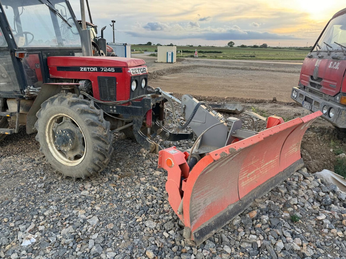 Predám traktor Zetor 7245 + snežný pluh OR-T + zametač KM-P