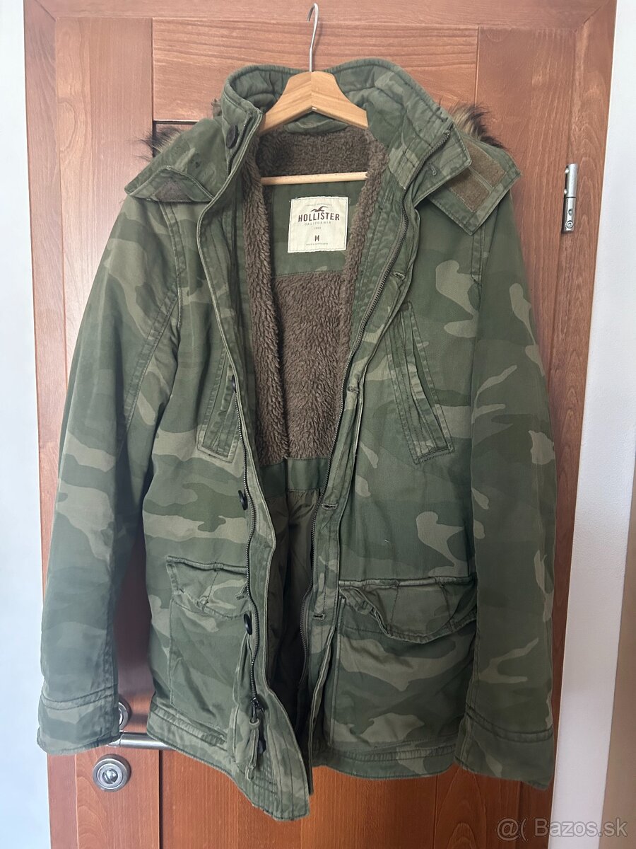 Hollister zimná bunda/parka (M)