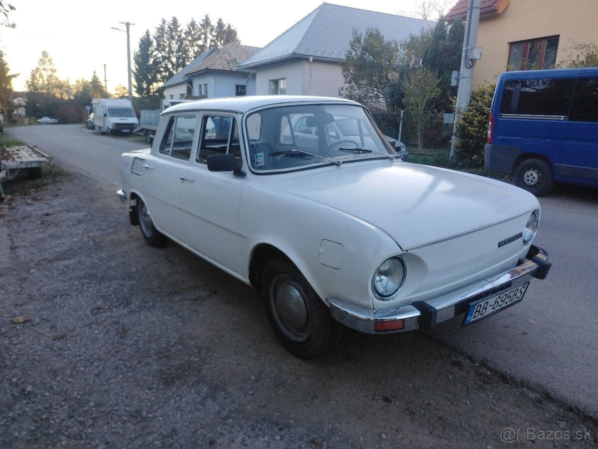 Škoda 100 MB Biele ŠPZ