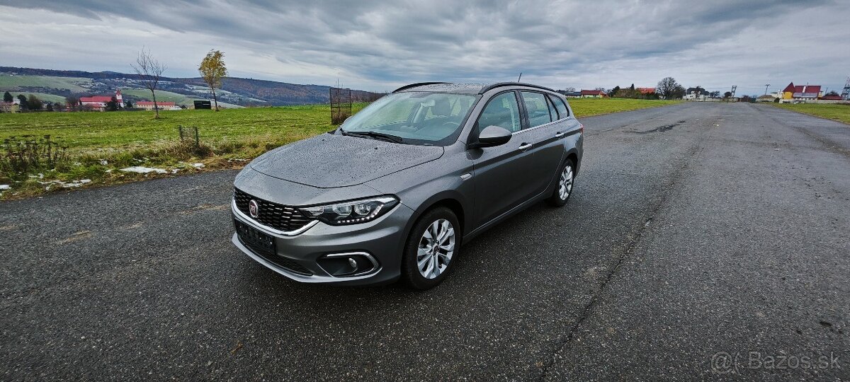 Fiat Tipo kombi Lounge Plus 1.6 Multijet - dohoda