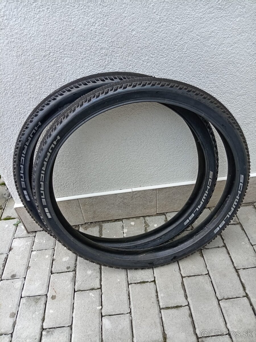 Plášte Schwalbe Tough Tom a HURRICANE 27.5x2.25"