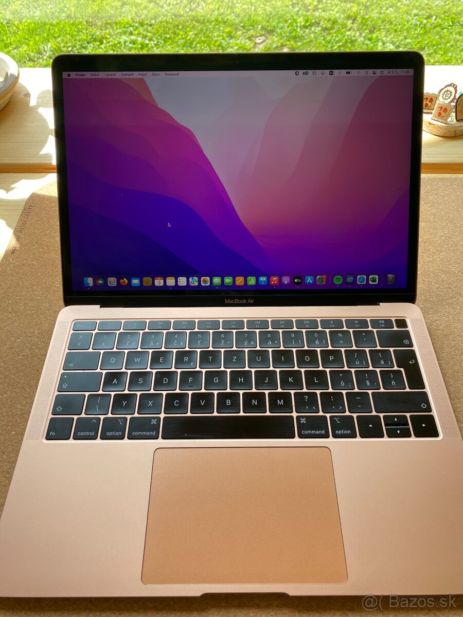 MacBook Air 2019 Gold