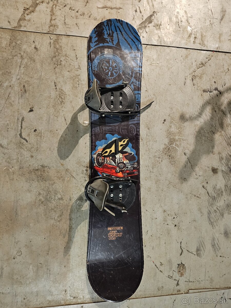 Predám snowboard 125cm.