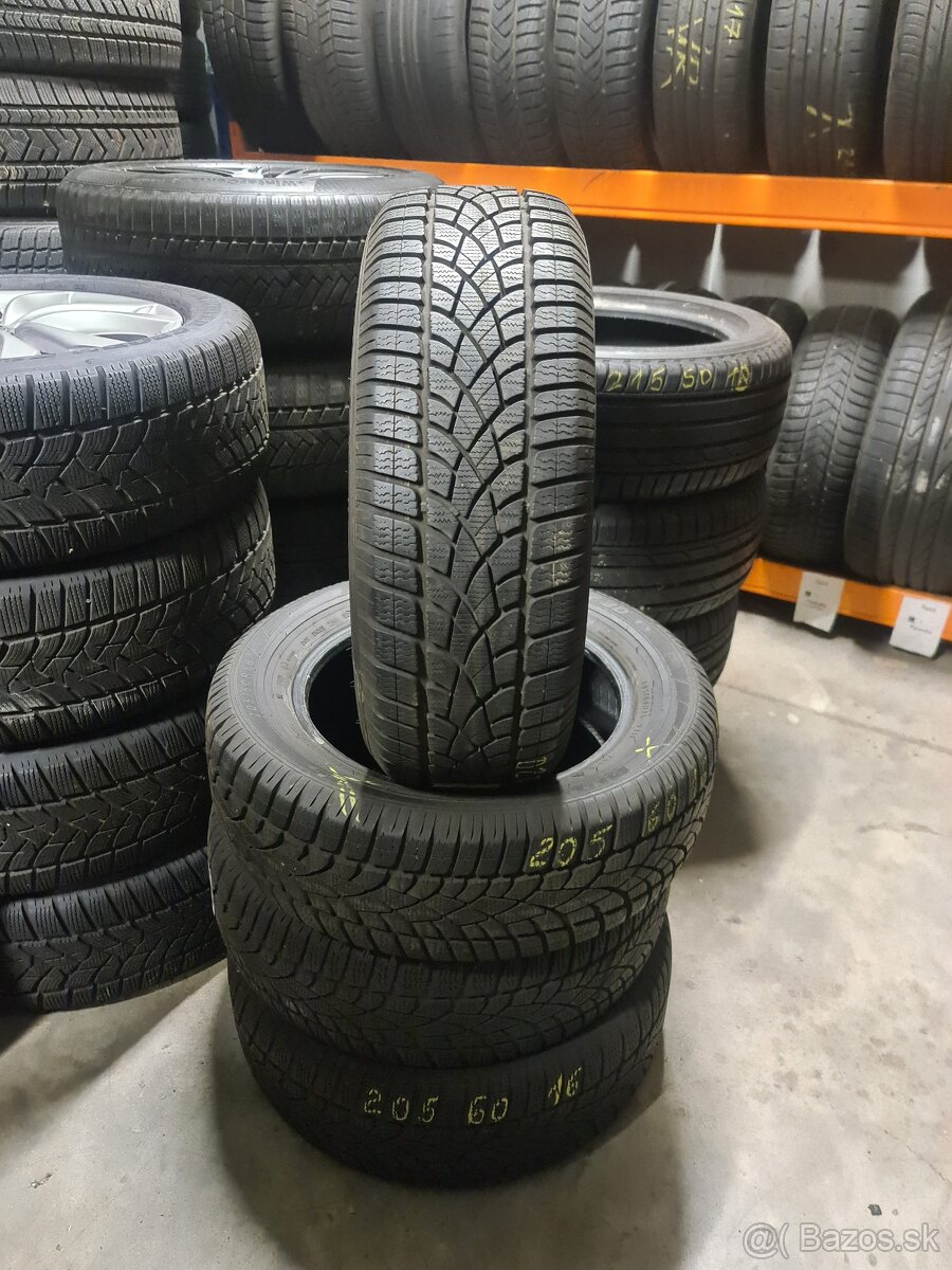 205/60 R16 DUNLOP SP WINTER