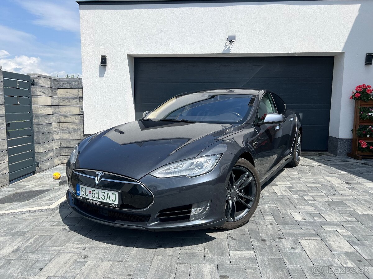 Tesla Model S 85 CSS Upgrade 2015