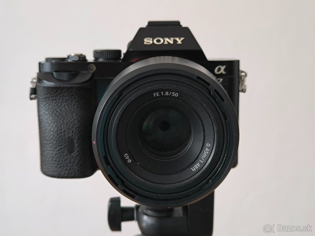 Predám digitalny fotoaparat SONY A7 telo